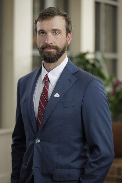 Photo of R. Seth Hampton